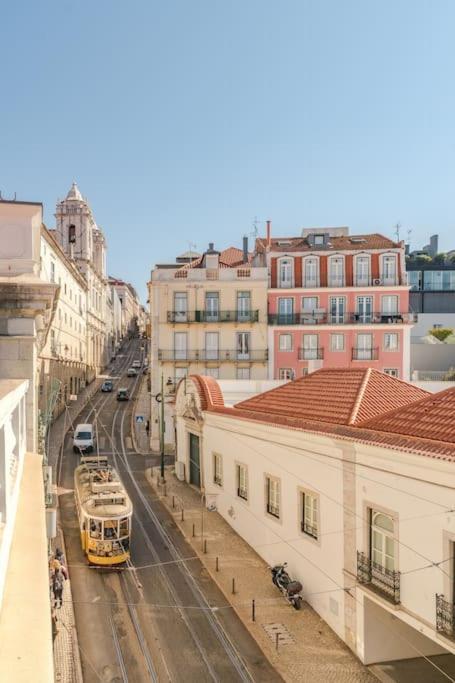 Aurore Duplex - New Apartment Lisbon Exterior photo