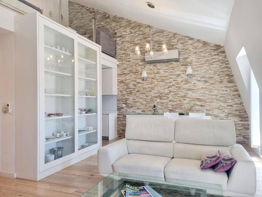 Aurore Duplex - New Apartment Lisbon Exterior photo