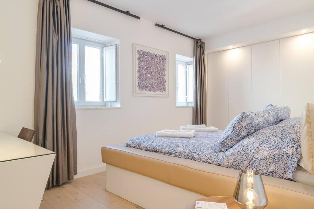 Aurore Duplex - New Apartment Lisbon Exterior photo