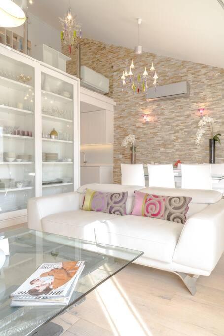 Aurore Duplex - New Apartment Lisbon Exterior photo
